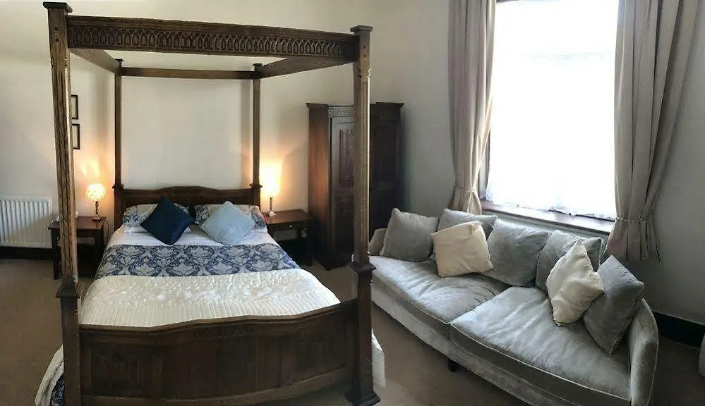 **** Guest house The Firs Guesthouse United Kingdom